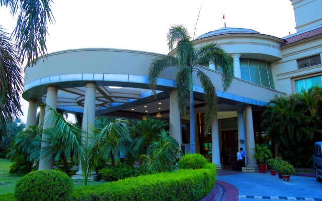 Cabbana Resort & Spa Hotel