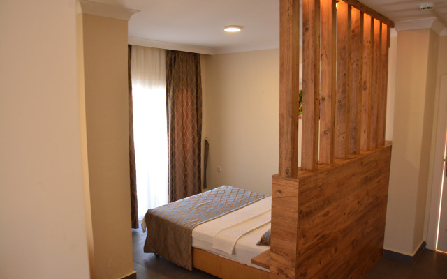 Club Efes Otel