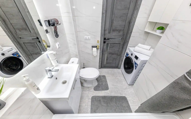 Uyutnaya Studiya V  Zhk Parkovy Flat