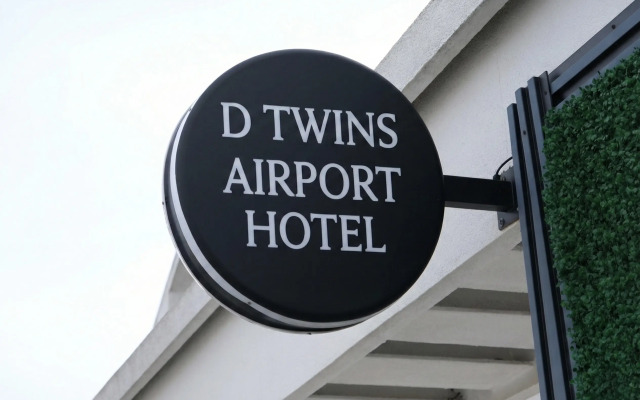 D Twins Airport Hotel