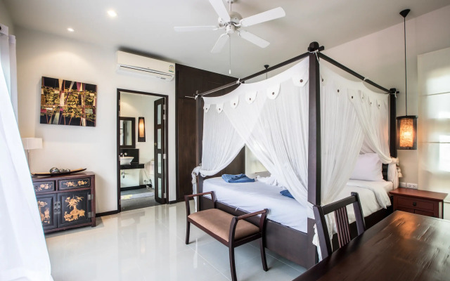 Buton 3 BR, Private Pool, Nai Harn Beach Villa