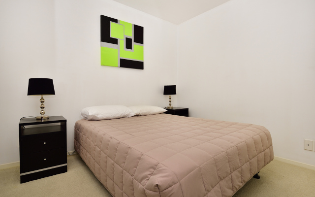 Best Located Two Bedroom in Auckland Apartments