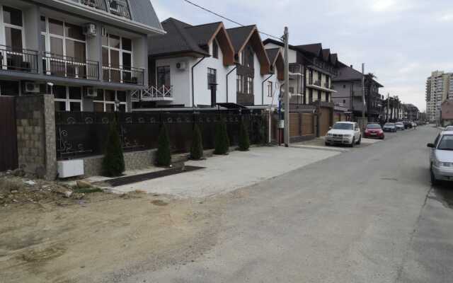 Grad Guest House