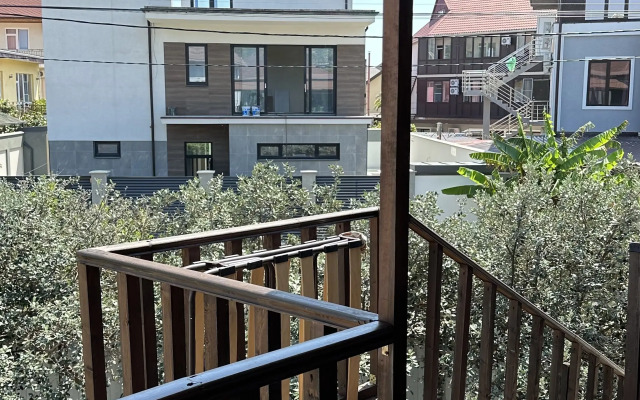 Adel Guest house