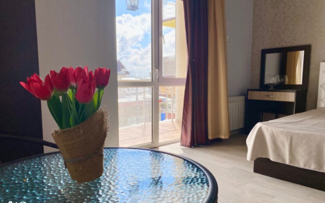 Red Rose Apartments