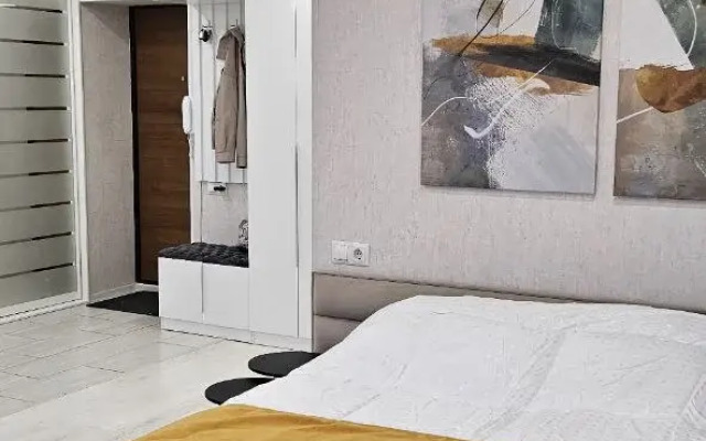 Studiya Prospekt Pobedyi Flat