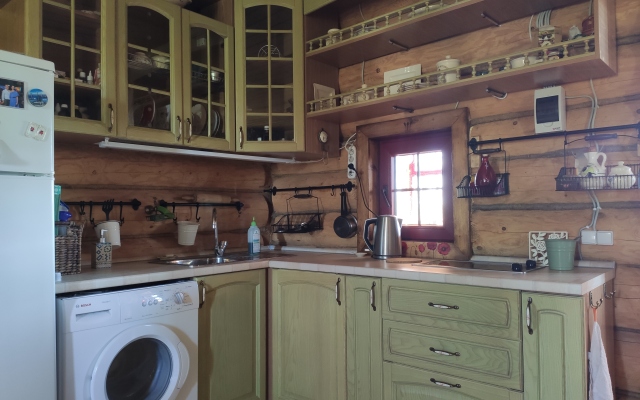 Na Ozerakh Guest House