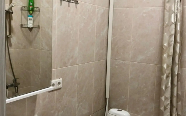 Na Ulitse Lyotchika Ulyyanina 3A Flat