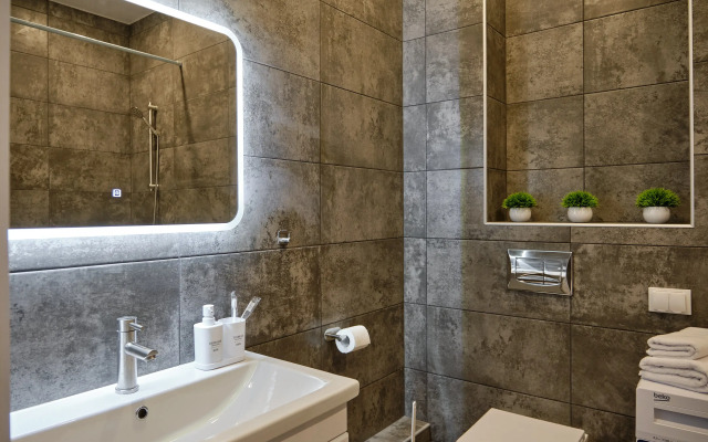 RentPlaza v tsentre na 21 etazhe na Bolshakova Apartments