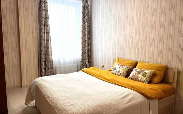 Flat 2-Kh Komnatnaya Uyutnaya Kvartira V Tsentre Goroda