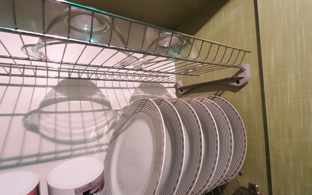 Trekhkomnatnaya Kvartira V Tsentre Na Poptsova