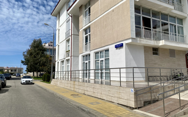 Bulvar Nadezhd 6/2 Apartments 1