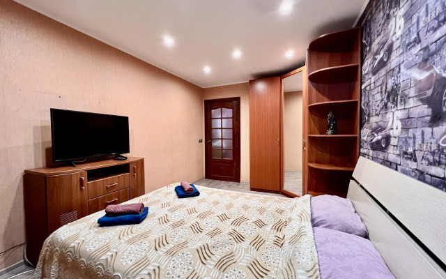 Квартира с Двумя Отдельными Спальнями в Центре