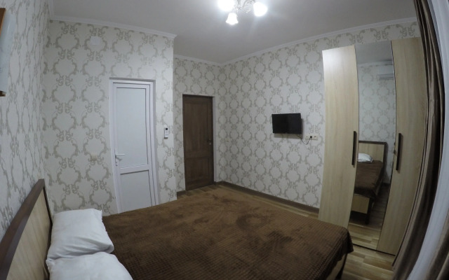 Alan Guest house