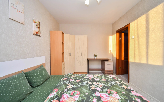 Квартира большая возле ТРЦ Планета