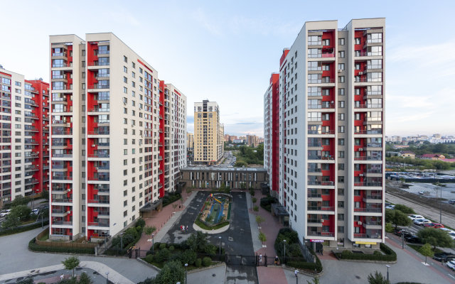Na Gazovikov: Prostornye 2-komnatnye VyDoma Apartments