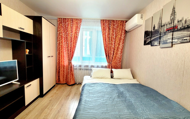 Romantichnaya Na Nikolaeva Flat