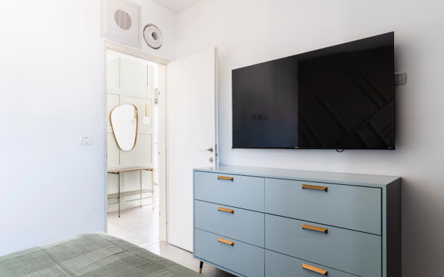 Blueground at Florentine High End Mini Penthouse ID76 Apartments