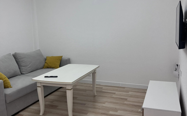 Kvartira Apartamenty u fontana na Gejdara Alieva