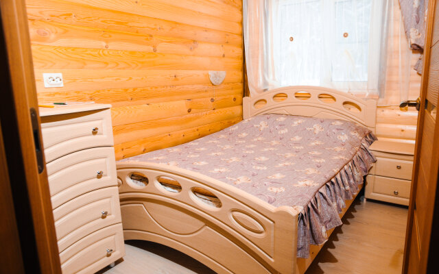 Tihotut Guest House