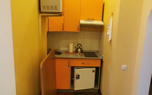Apartments near Park Park - Admiral Faleeva Hotel 48