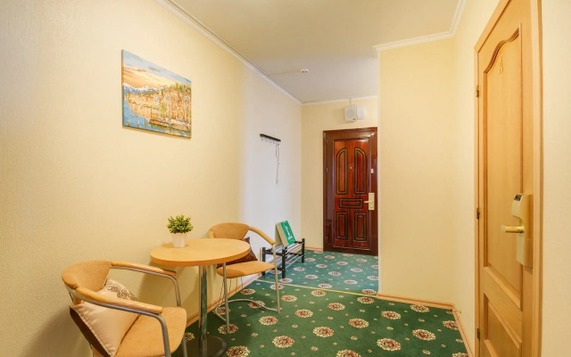 Апартаменты с 3 спальнями Oрехово (Дом у Парка)