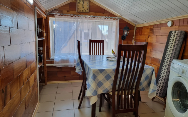 U Bashni Guest House