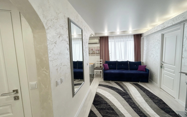 Kvartira 2-shka v tsentre Volgograda Apartments