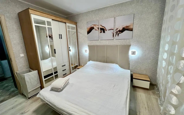 Na Vadima Shefnera 10 k1 Apartments