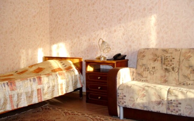 Apartment Salyut Shkolnaya 4