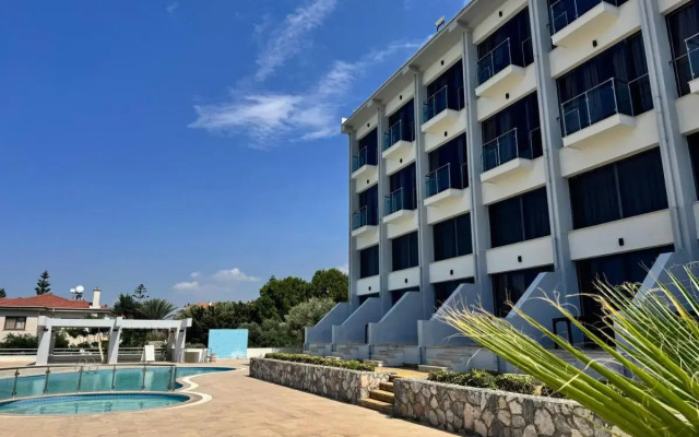 Bellapais Oasis Hotel