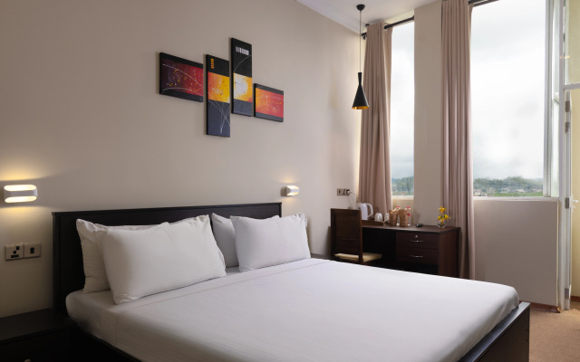 Отель Oak Ray Misty Hills