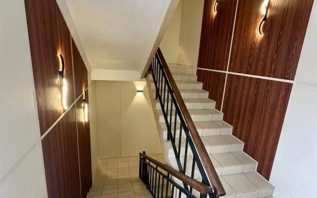 Отель 104 Rooms