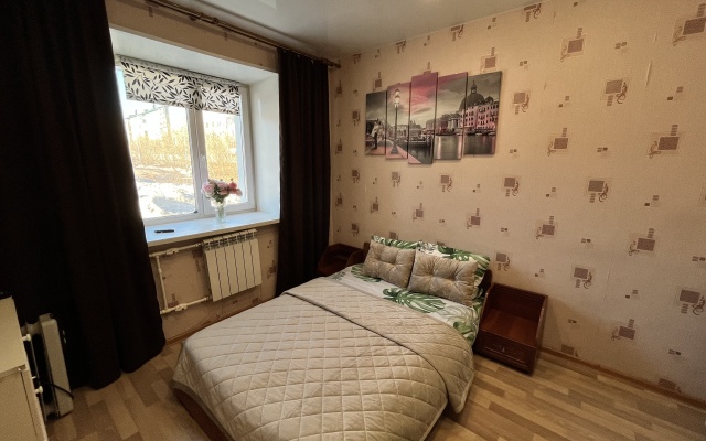 Квартира на Шерстнева 2 (166)