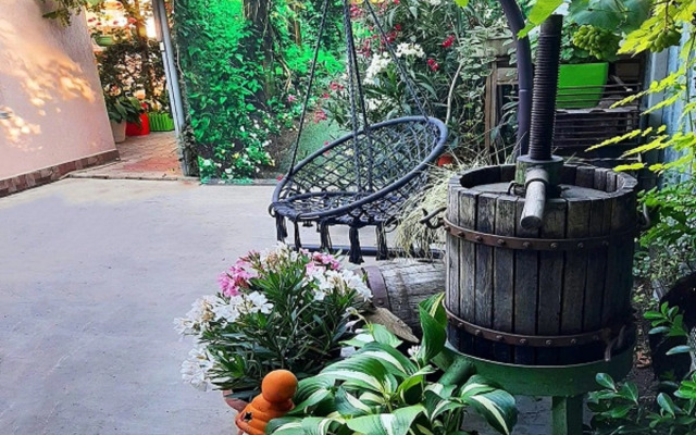 Tenisty Dvorik Guest House