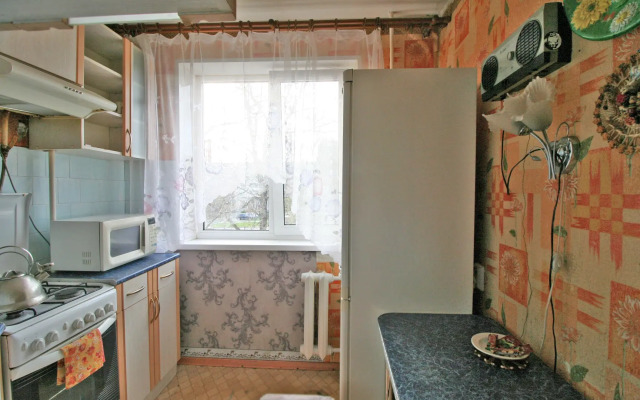Teplaya Dvukhkomnatnaya Flat
