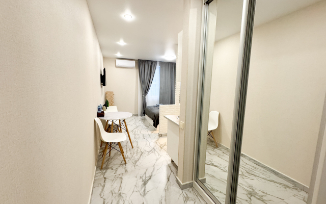 S zaseleniem 24/7 luchshiy servis posutochno 50 Apartments