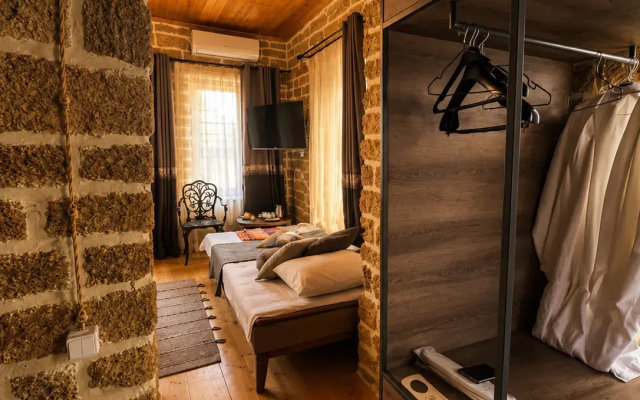 Shazali Museum Hotel