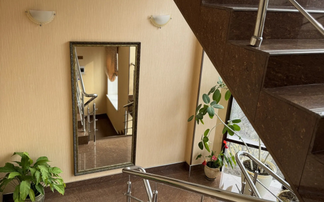 M+ Guest House