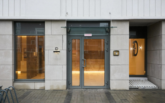 Bronze Apartments