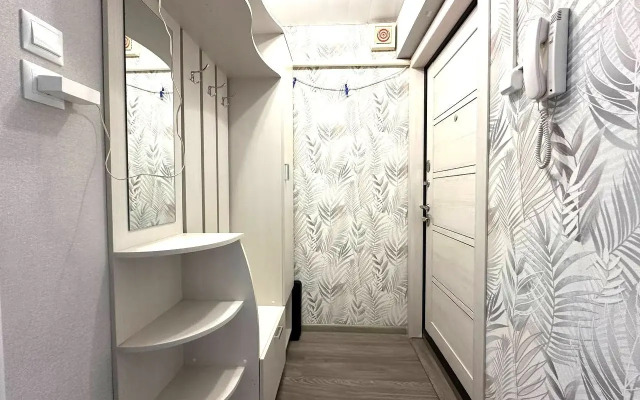 As U Metropolisa/voykovskaya Apartments