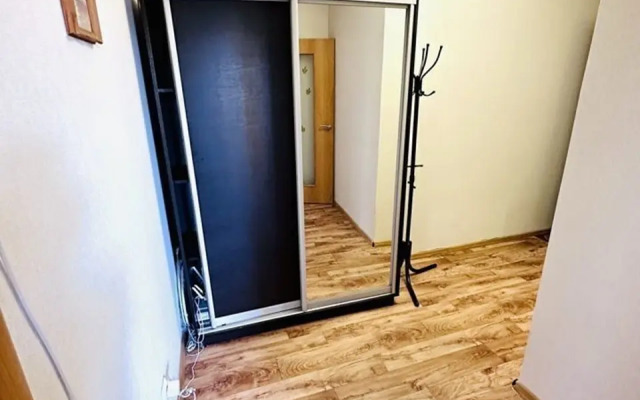 Odnokomnatnaya 44m2 Flat