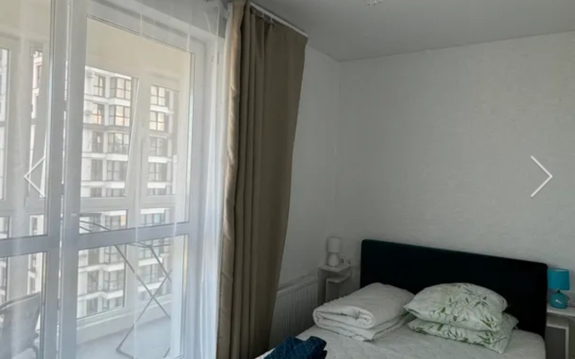 4-kh komnatnaya dlya bolshoy kompanii Flat