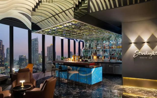 Mercure Bangkok Surawong