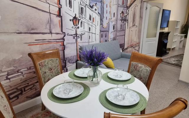 U Kremlya i Zolotoy Naberezhnoy Apartments