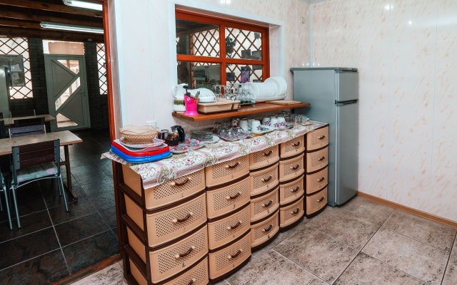 Alla Guest House