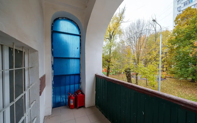 Апартаменты 1 Комфортно И Точка на Симферопольском бульваре 16к1