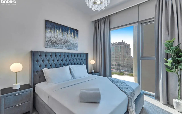 Апартаменты Bnbmehomes Stylish 3BR with Burj Khalifa view-410