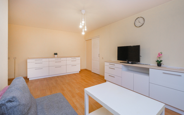 Апартаменты Квартирка-НСК на Сибиряков-Гвардейцев 14