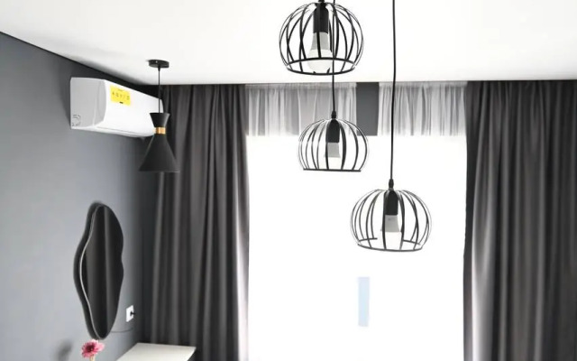 Квартира с дизайнерским ремонтом Rent House в центре